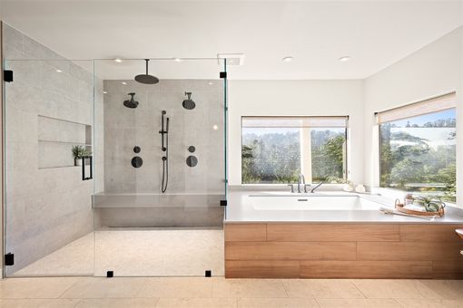 MLS 6895 Exeter Dr Oakland077