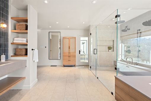 MLS 6895 Exeter Dr Oakland081