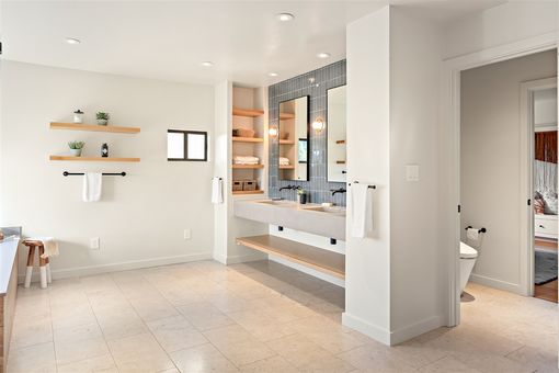 MLS 6895 Exeter Dr Oakland082