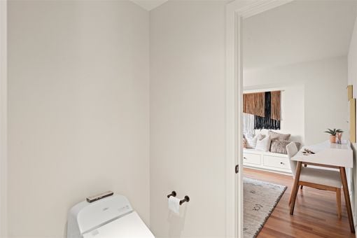 MLS 6895 Exeter Dr Oakland083