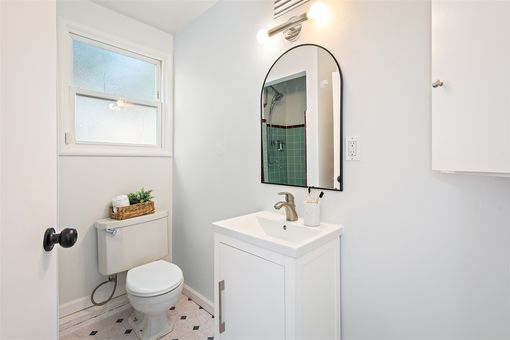 MLS 1009 Richmond St El Cerrito044