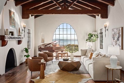 MLS 901 Grizzly Peak Blvd Berkeley022