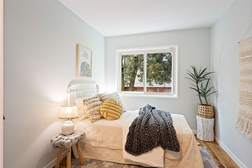 MLS 161 Purdue Ave Kensington034