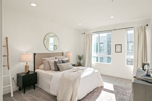 MLS 2048 Starling Alameda033