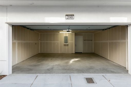 MLS Garage 2048 Starling Alameda