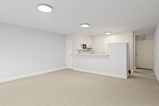 MLS 360 Vernon St No216 Oakland006