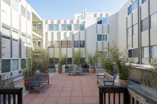 MLS 360 Vernon St No216 Oakland016