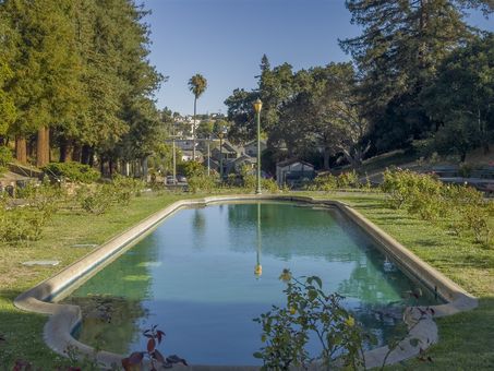 MLS Oakland Lake Merritt Lakeshore023