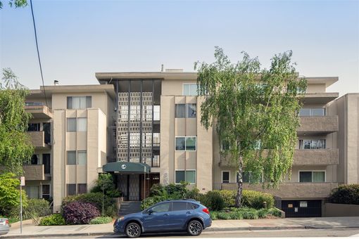 360 Vernon St 216 Oakland