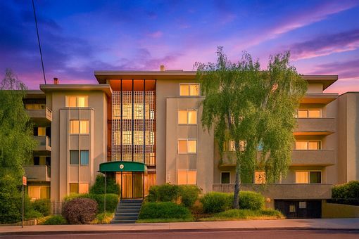 MLS 360 Vernon St No216 Oakland000