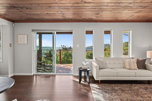 MLS 6741 Snake Rd Oakland038