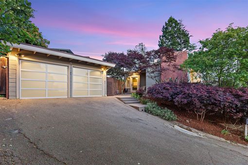 001 - MLS 4 Estates Dr Kensington000