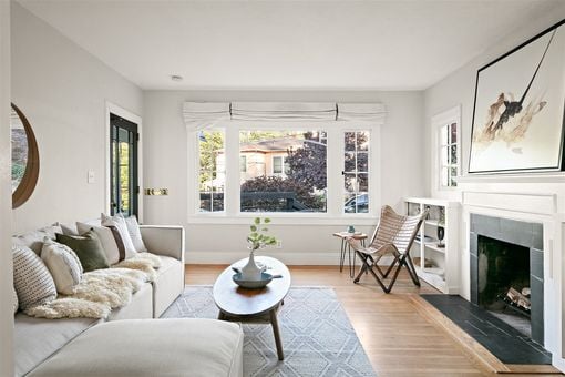 008 - MLS 5945 Majestic Ave Oakland009