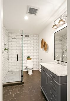 023 - MLS 5945 Majestic Ave Oakland032