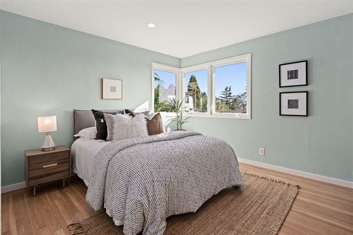 029 - MLS 4 Estates Dr Kensington035