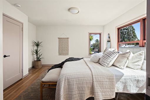 017 - MLS 1421 Cornell Ave Berkeley027
