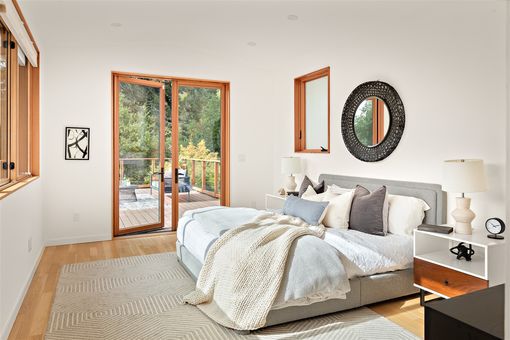 023 - MLS 2241 Glen Ave Berkeley046