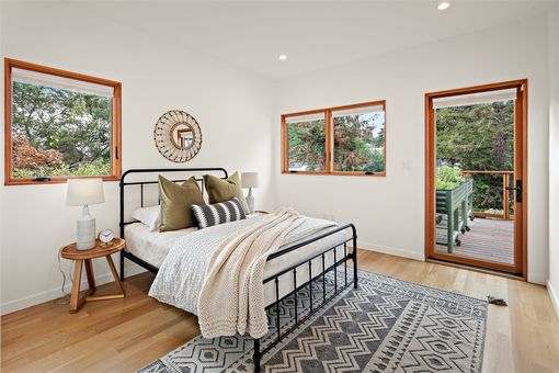 025 - MLS 2241 Glen Ave Berkeley049