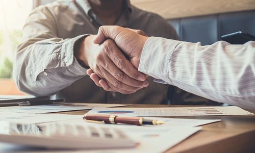 Buyer's Agent Commission: How It's Actually Calculated and Who Pays Today