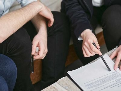 Home Sale Contingency Addendums: How They Work for Buyers Wh…