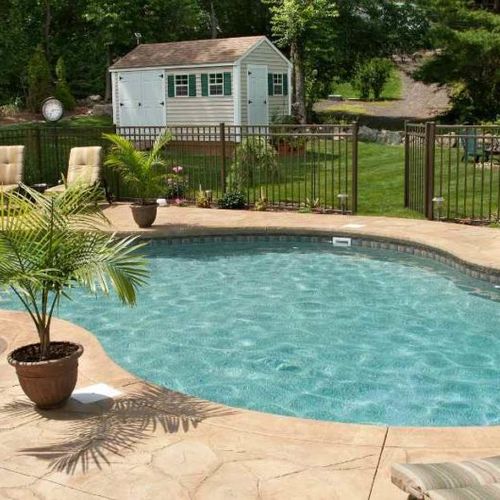 Selling a Berkeley or Oakland Home With a Pool in 2026