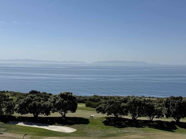 HOMES WITH OCEAN VIEWS