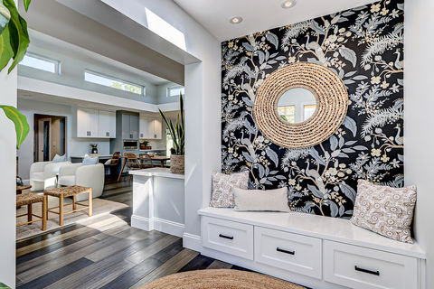 Klapper - 110 N Juanita_Foyer2