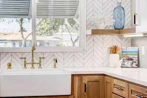 Klapper - 4226 W 172nd_Kitchen5