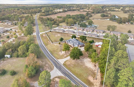 9db9a18ef43c557f3a2eed6cab7360d8-cc_ft_768