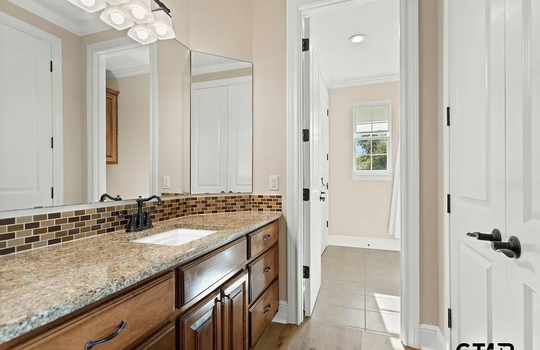 dab94fdb3809fcab51b2a4b2fb6fba47-cc_ft_1536