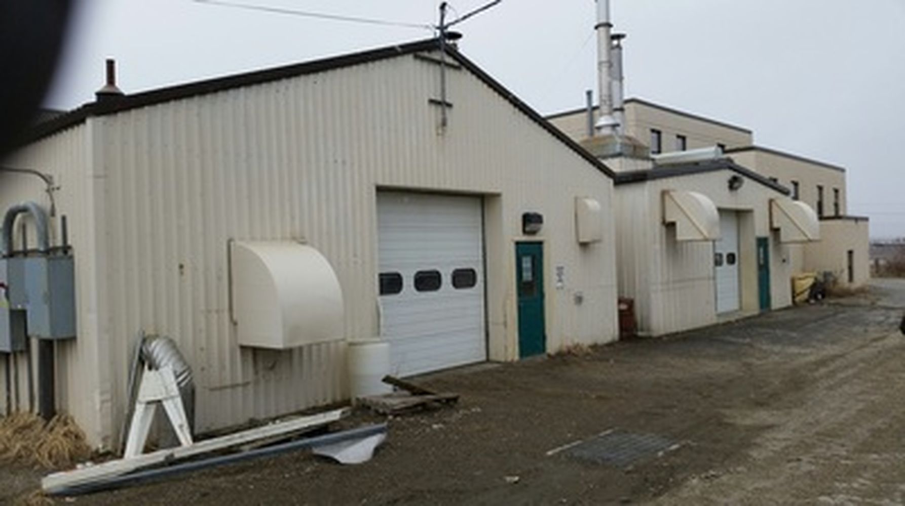 Maintenance exterior