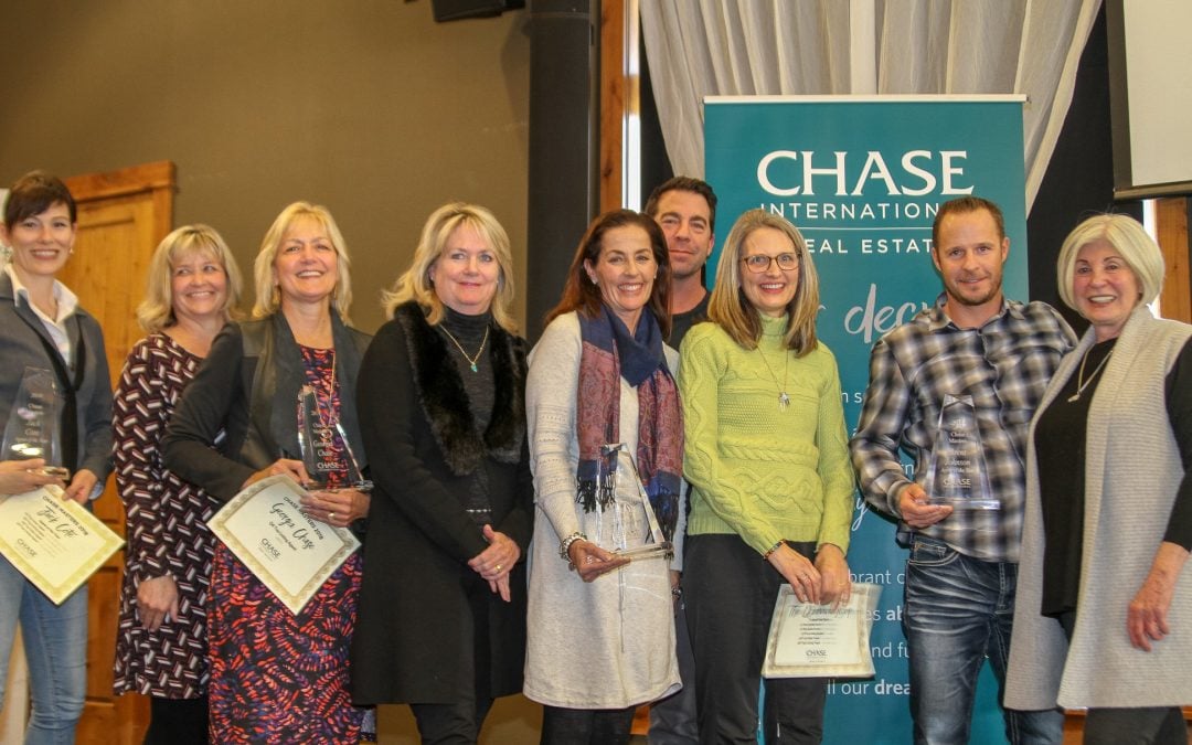 Brent Johnson, Jack Cote, Donovan Group and Ross-Huffner win Agents and Teams of the Year for 2018 at Chase International.