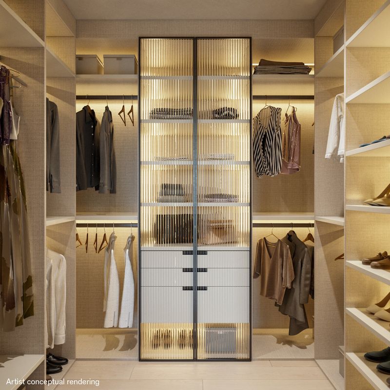 Diplomat Landings_Unit Closet_C02_Final Delivery