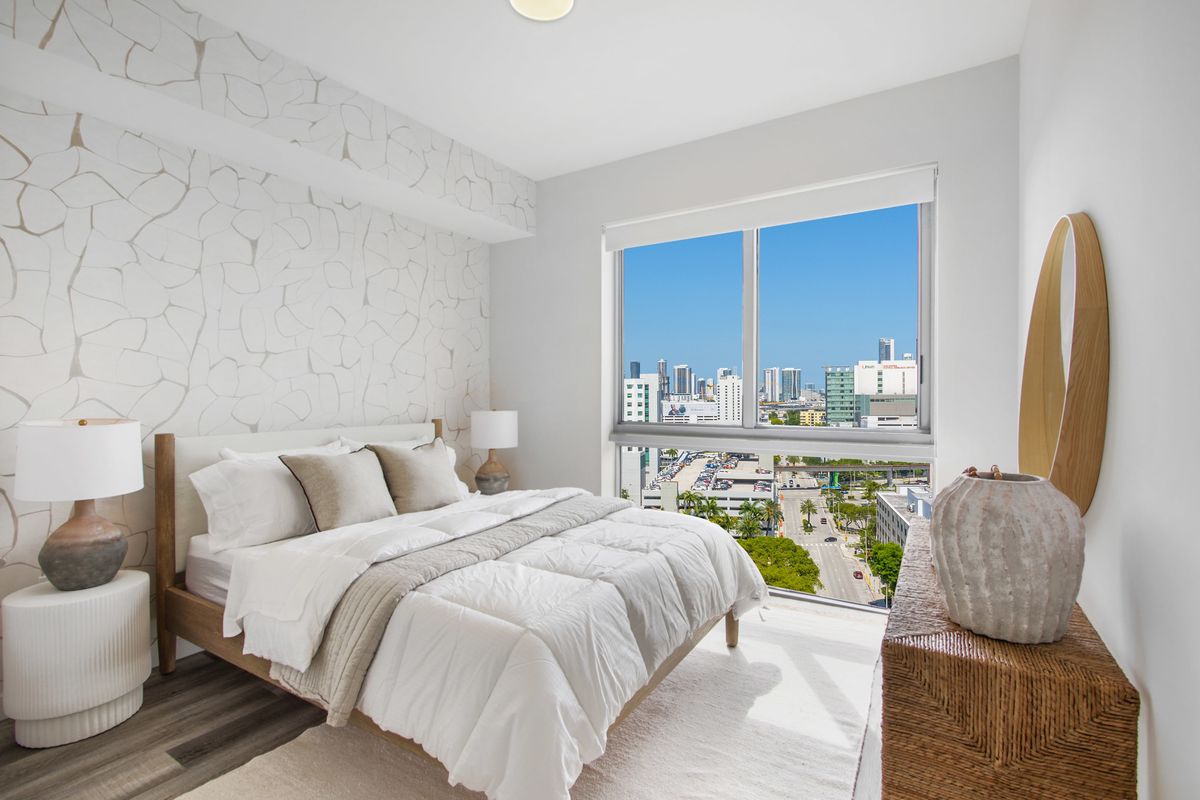 Light Bedroom v2-min