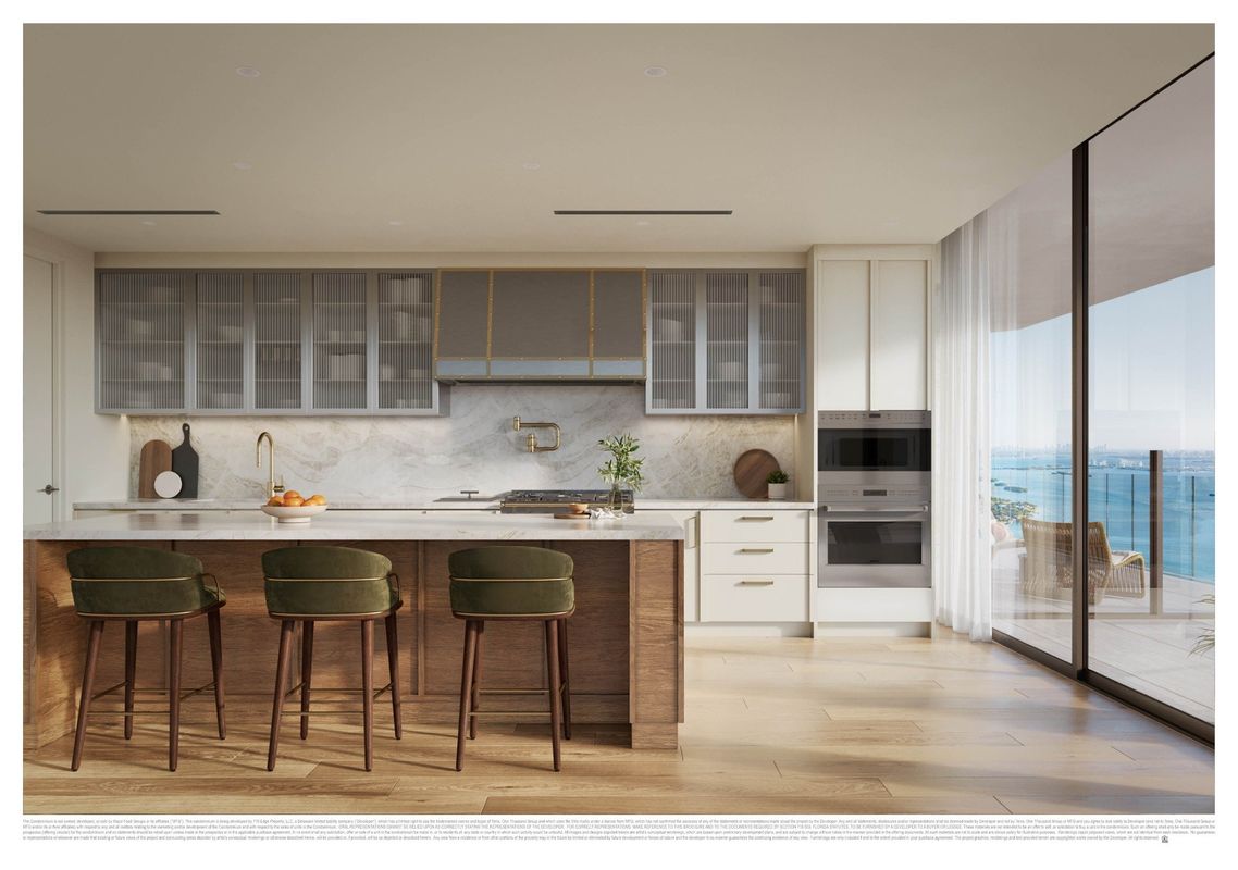 VillaMiami_Half floor kitchen _compressed