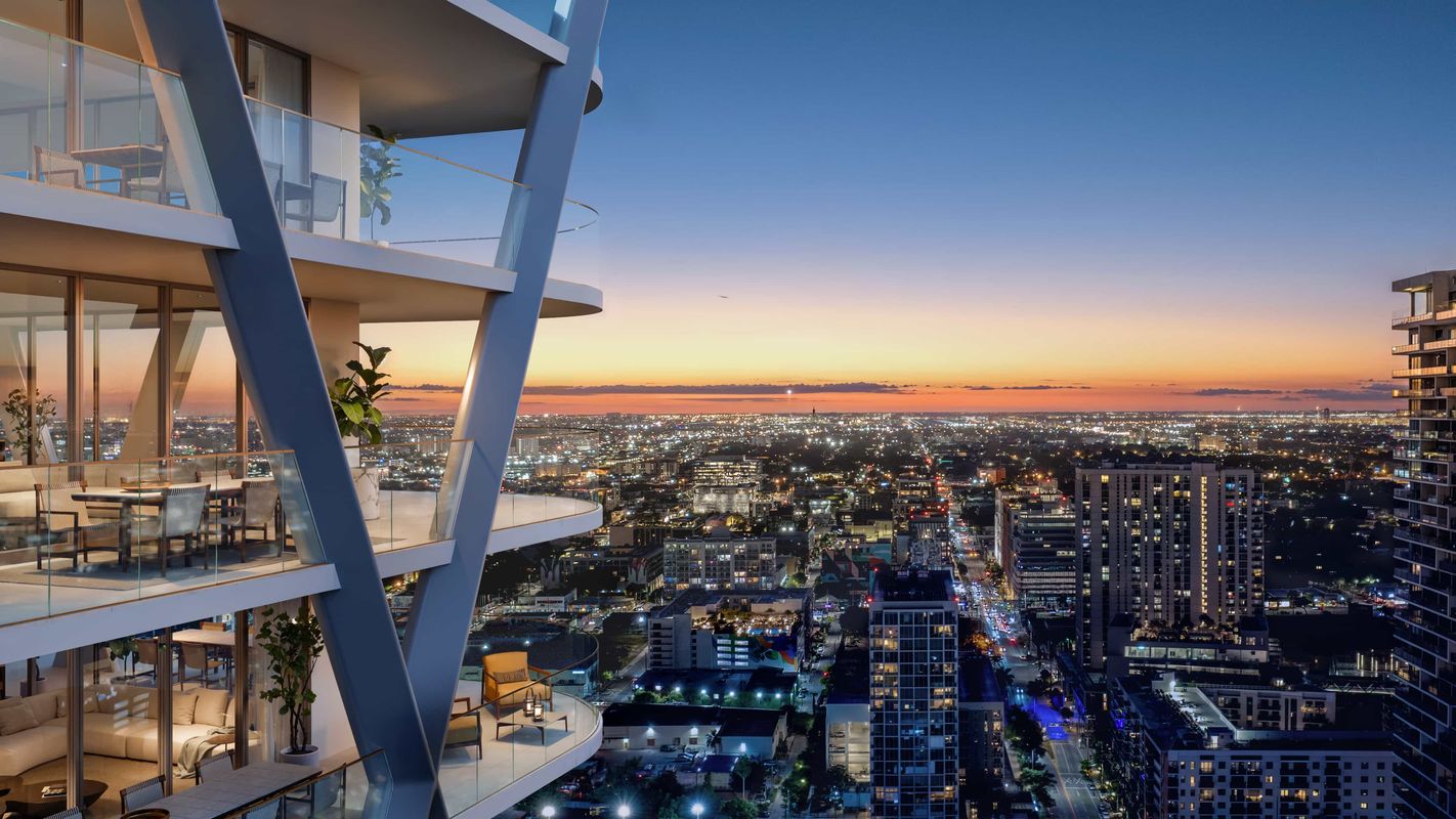 HQ_RESIDENCES_Corner Unit_West View Dusk