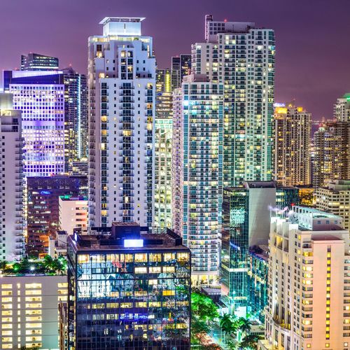 Outdoor Dining & Walkability: Do They Increase Home Prices in Miami?