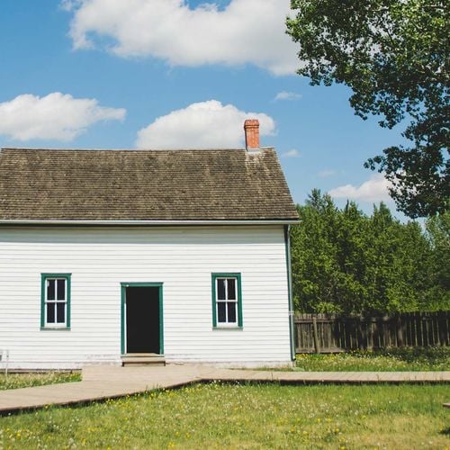 The Pros and Cons of Downsizing