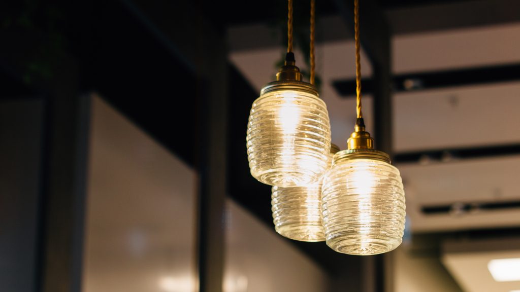 alex-holyoake-lightbulb-expensive-mistakes-1024x576