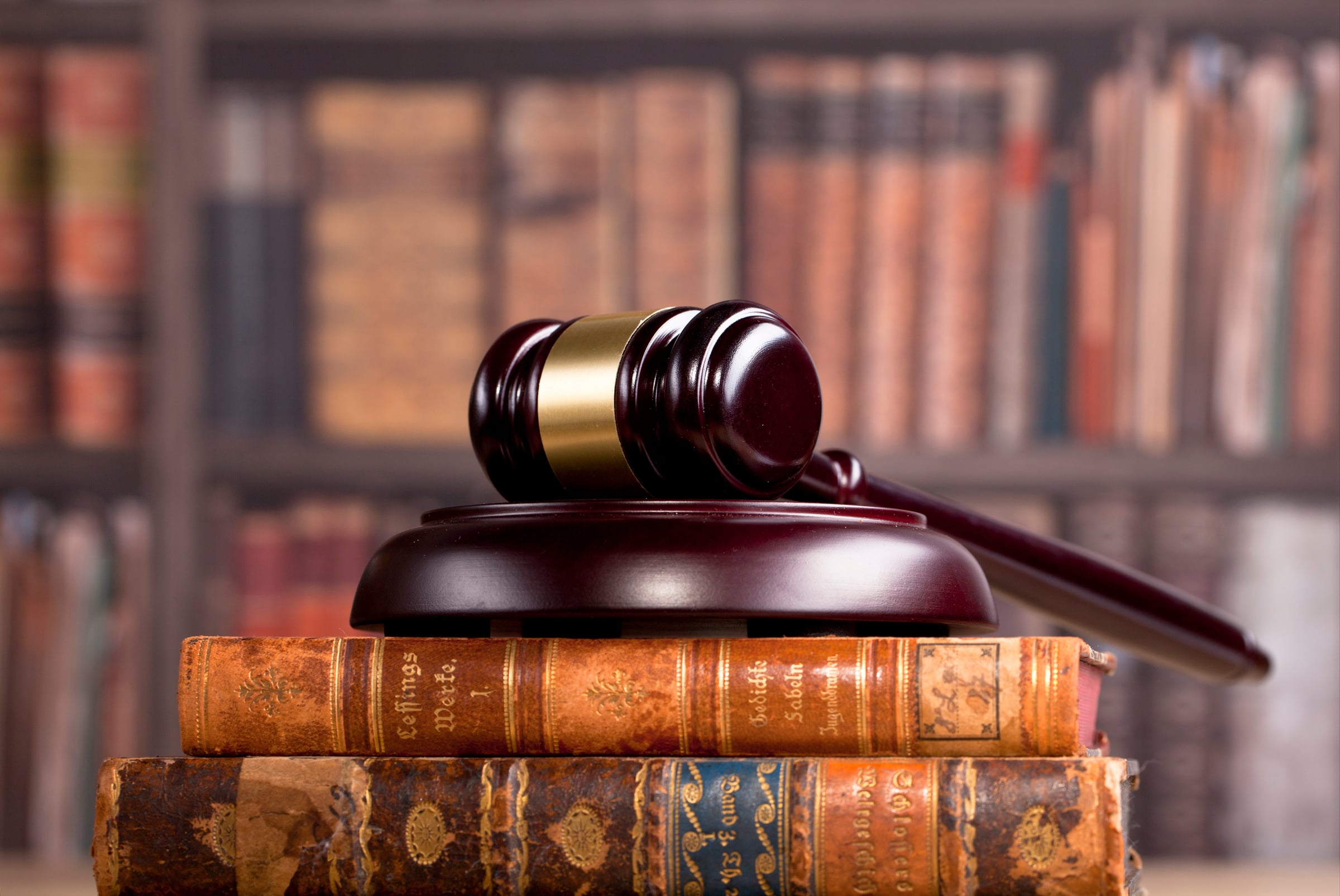 large-vecteezy_law-office-concept-counselor-or-lawyer-office-items_3103012_large