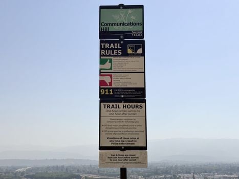 communications-hill-trail-sign