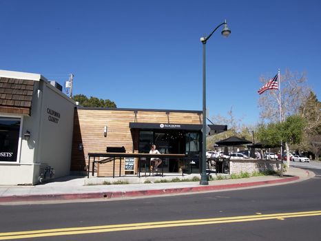 out-of-the-barrel-taproom