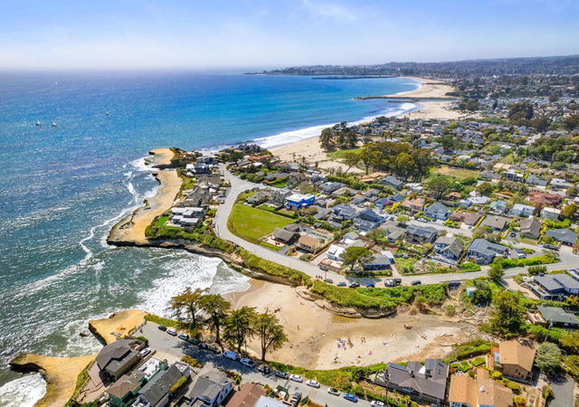 pleasure-point-cove-drone