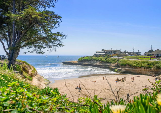 pleasure-point-sunny-cove