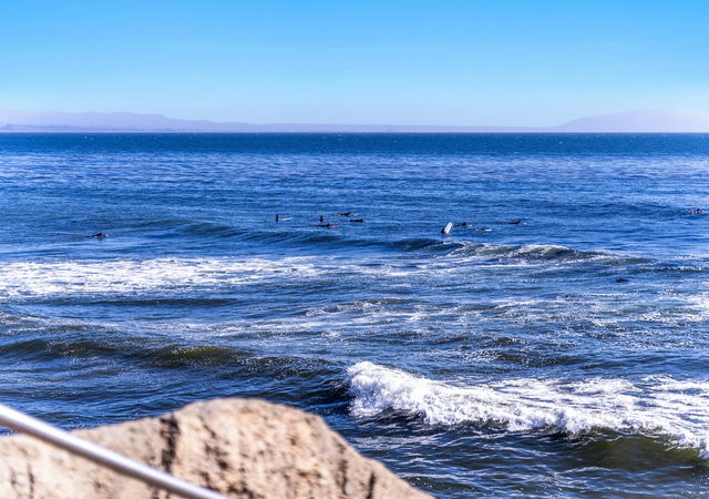 pleasure-point-surf-break