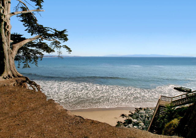 pleasure-point-the-hook-beach