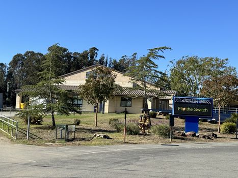santa-cruz-gardens-elementary-school