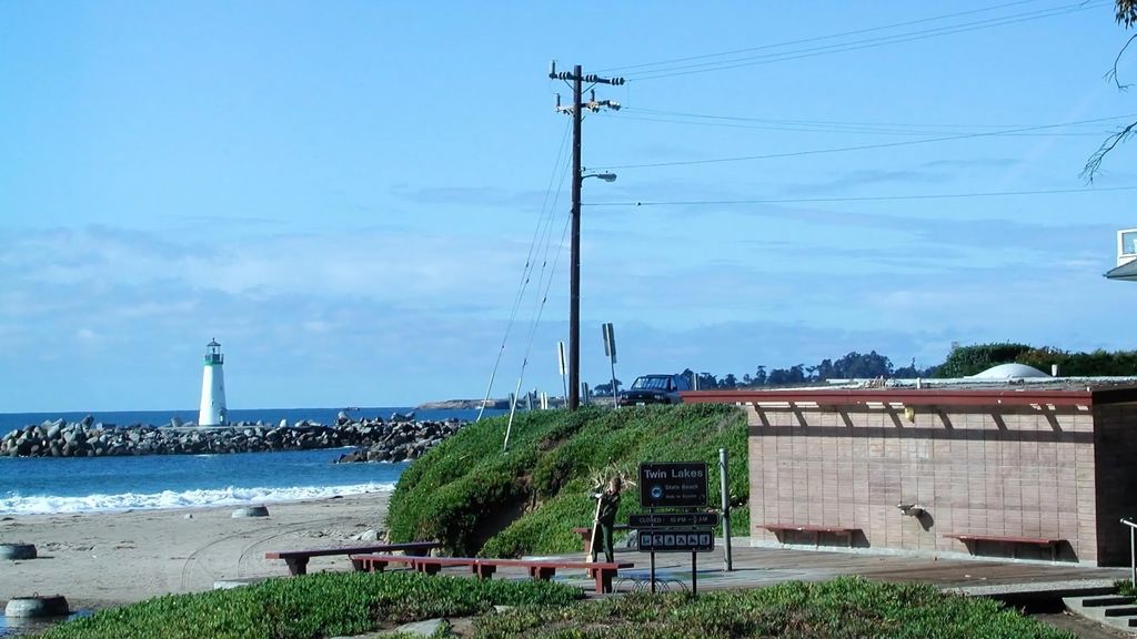 Twin Lakes Beach Santa Cruz