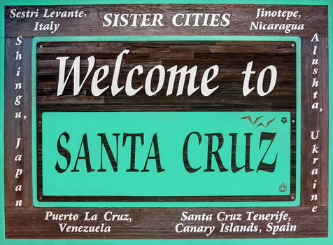 santa-cruz-welcome-sign