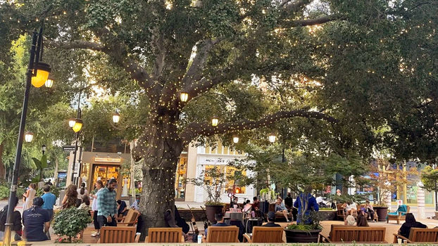 santana-row-outdoor-cafe-2